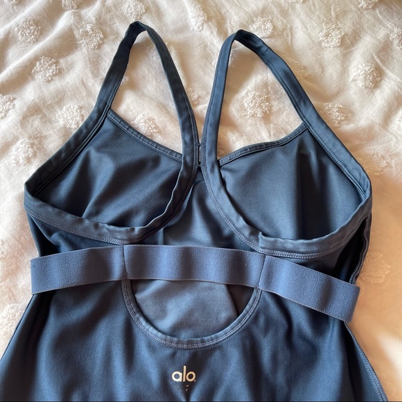 Alo tank top - Picture 8 of 15